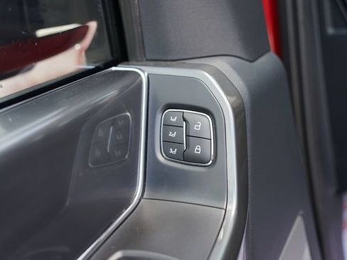 Used 2022 Ford F150 Lariat w/ Equipment Group 502A High AWD/4WD image 13