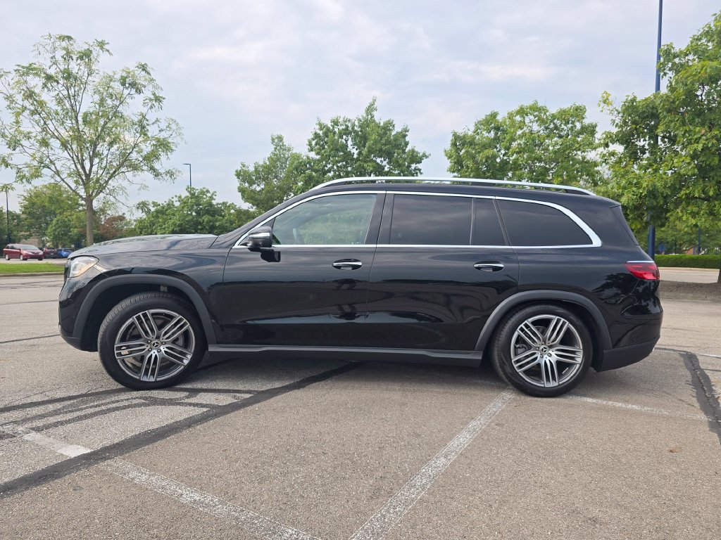 Certified 2024 Mercedes-Benz GLS 450 4MATIC image 17