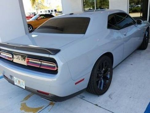 Used 2022 Dodge Challenger R/T w/ Blacktop Package image 4