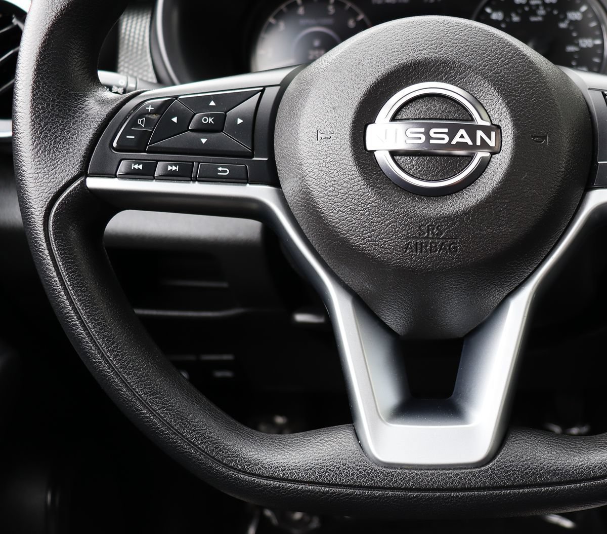 Used 2023 Nissan Kicks SV FWD image 51