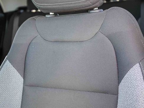 Used 2023 Chevrolet TrailBlazer LT image 24