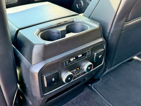 Used 2021 Ford Expedition Limited image 22