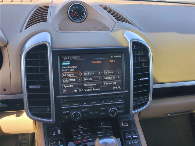 Used 2016 Porsche Cayenne AWD/4WD image 15