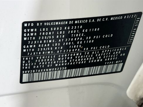 Used 2022 Volkswagen Tiguan SE image 29