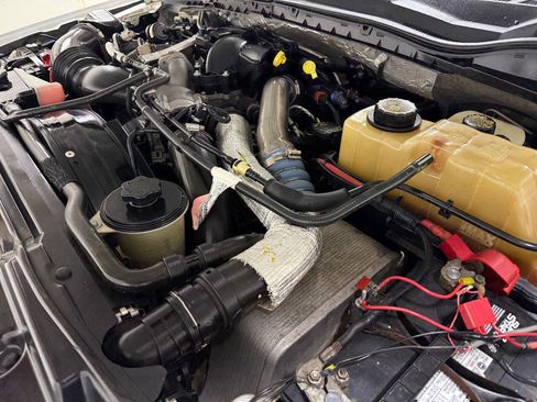 Used 2018 Ford F550 4x4 Regular Cab Super Duty image 74