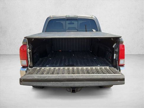 Used 2017 Toyota Tacoma TRD Off-Road w/ Tow Package RWD image 6