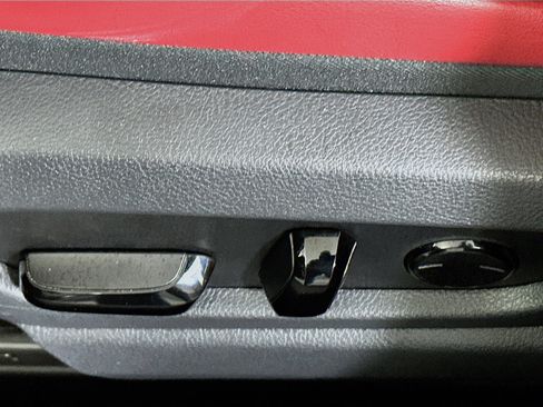 Used 2024 Lexus UX 250h F Sport image 13