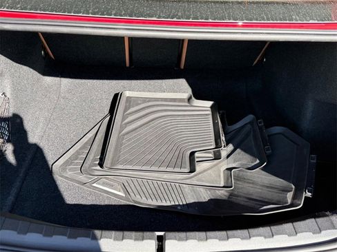 Certified 2025 BMW 330i xDrive Sedan w/ M Sport Package image 5