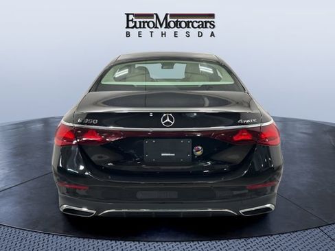 Used 2025 Mercedes-Benz E 350 4MATIC Sedan image 4
