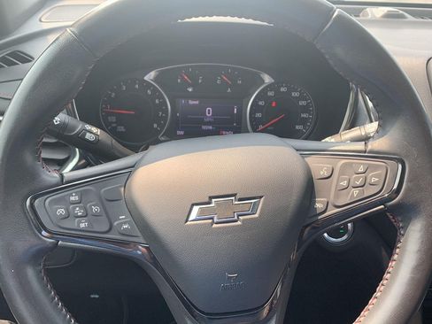 Used 2022 Chevrolet Equinox RS FWD image 9