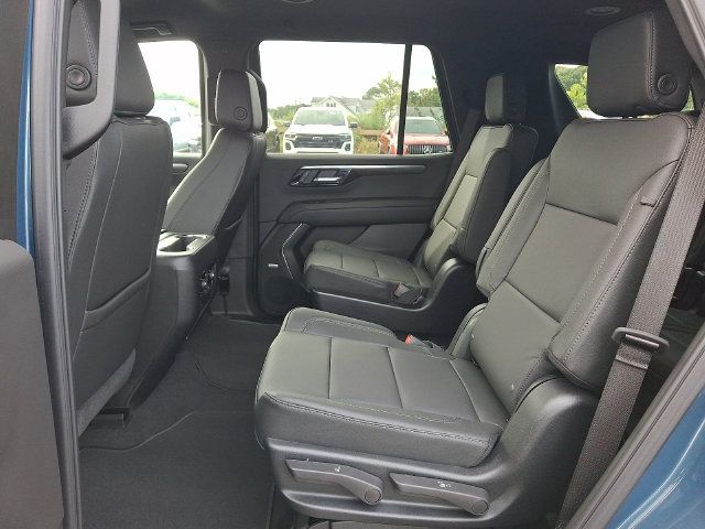 Used 2026 Chevrolet Tahoe LT w/ Comfort Package AWD/4WD image 18