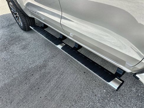 New 2026 GMC Canyon Denali image 13