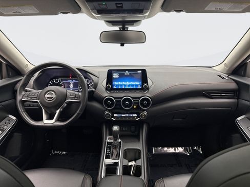Used 2024 Nissan Sentra SR w/ SR Premium Package FWD image 14