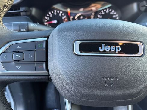 New 2026 Jeep Compass Limited image 25