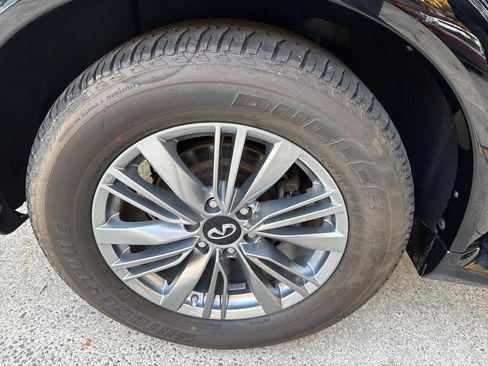 Used 2022 INFINITI QX80 Luxe w/ Cargo Package image 17