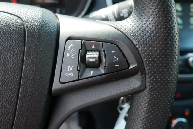 Used 2017 Chevrolet Trax LT FWD image 16