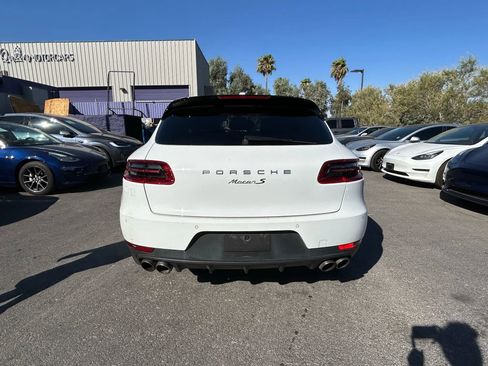 Used 2015 Porsche Macan S image 5