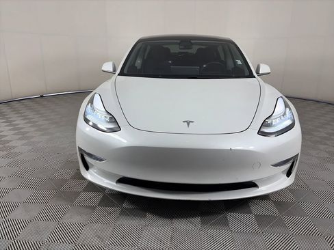 Used 2019 Tesla Model 3 AWD/4WD image 2