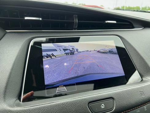 Used 2020 Cadillac XT4 Sport w/ Driver Awareness Package AWD/4WD image 19