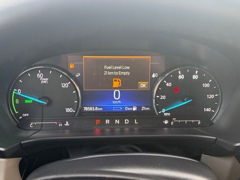 Used 2021 Ford Escape SEL w/ Class II Trailer Tow Package image 11