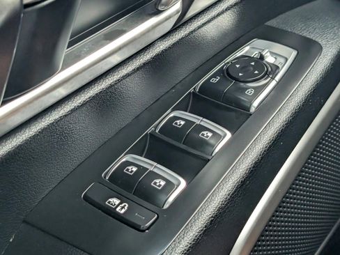 Certified 2023 Kia Telluride S w/ S Sunroof Package image 45