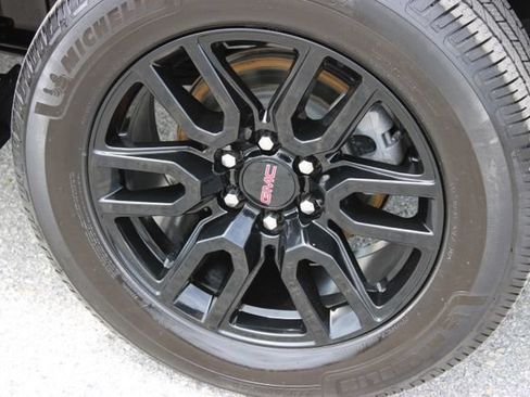 Used 2022 GMC Sierra 1500 Elevation RWD image 27