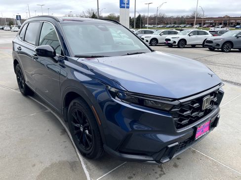 Used 2023 Honda CR-V Sport image 4