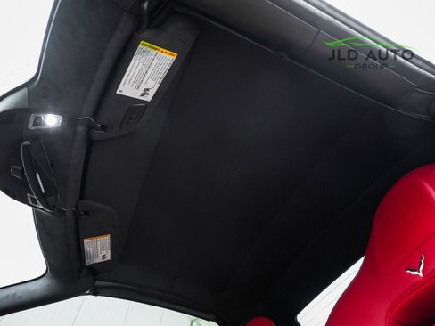 Used 2016 Chevrolet Corvette Z06 w/ 3LZ Preferred Equipment Group image 31