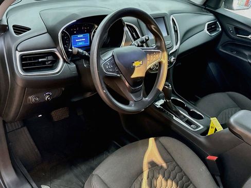Used 2020 Chevrolet Equinox LT w/ LPO, Floor Liner Package AWD/4WD image 7