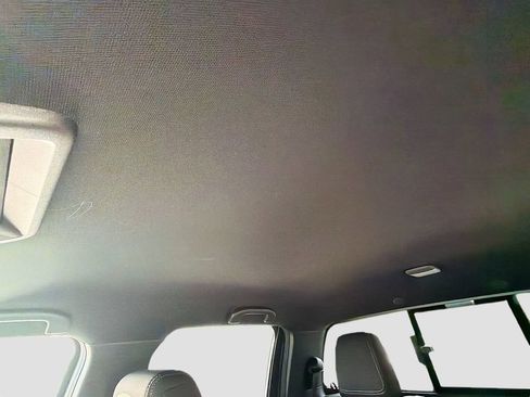 New 2026 Nissan Frontier SV image 21