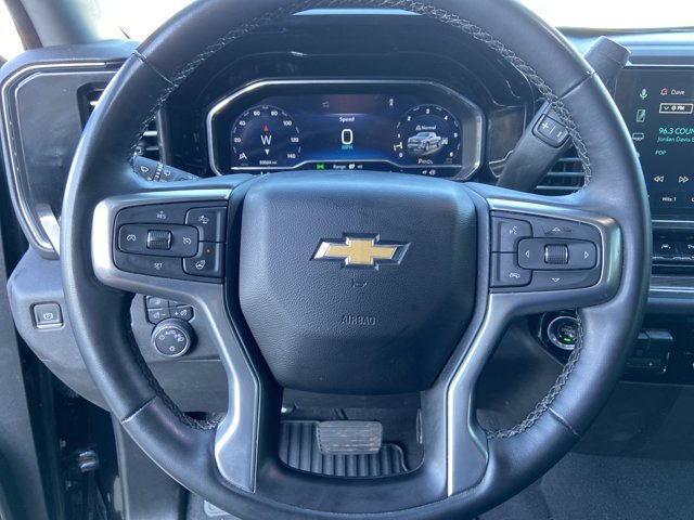 Used 2023 Chevrolet Silverado 1500 LT w/ Z71 Off-Road Package AWD/4WD image 35