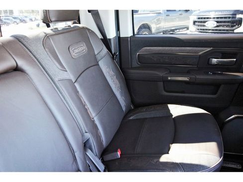 Used 2025 RAM 3500 Longhorn image 15