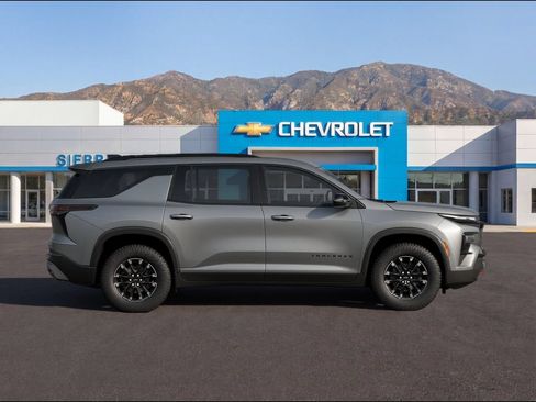 New 2026 Chevrolet Traverse Z71 w/ Enhanced Driving Package AWD/4WD image 2