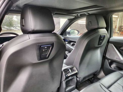 Certified 2025 BMW 530i xDrive w/ Premium Package image 19