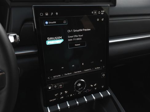 Used 2025 GMC Terrain Elevation image 15