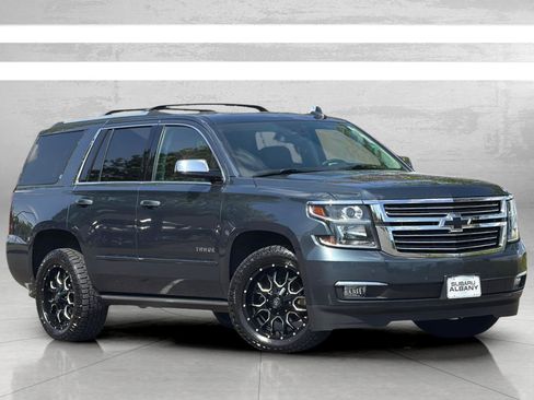 Used 2020 Chevrolet Tahoe Premier w/ Premier Plus Edition AWD/4WD image 2