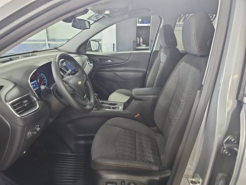 Certified 2024 Chevrolet Equinox LT FWD image 19