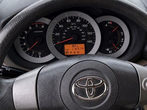 Used 2011 Toyota RAV4 2WD w/ Base L4 Extra Value Pkg image 13