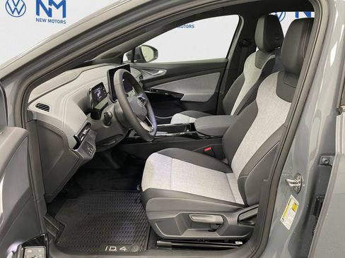 New 2025 Volkswagen ID.4 Pro image 7
