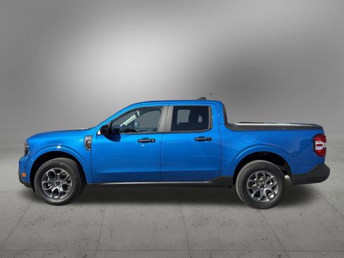 Used 2025 Ford Maverick XLT w/ Equipment Group 301A image 2