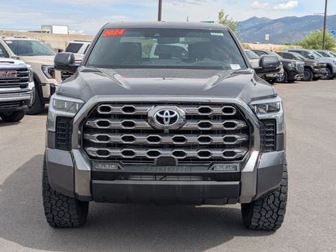 Used 2024 Toyota Tundra Platinum AWD/4WD image 8