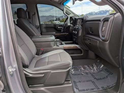 Certified 2022 Chevrolet Silverado 1500 LT Trail Boss w/ Safety Package AWD/4WD image 29