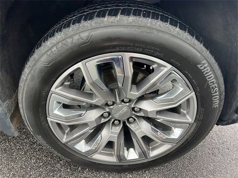 Used 2024 GMC Sierra 1500 Denali w/ Denali Reserve Package image 12