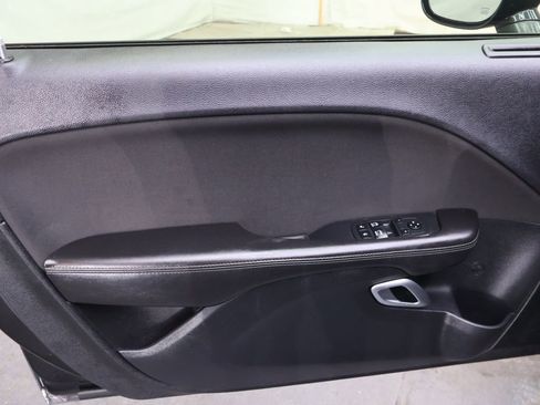 Used 2018 Dodge Challenger R/T RWD image 14