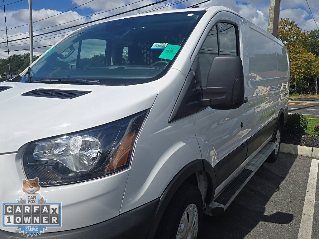 Used 2025 Ford Transit 250 Low Roof w/ Exterior Upgrade Package RWD image 3