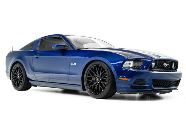 Used 2014 Ford Mustang GT RWD image 6