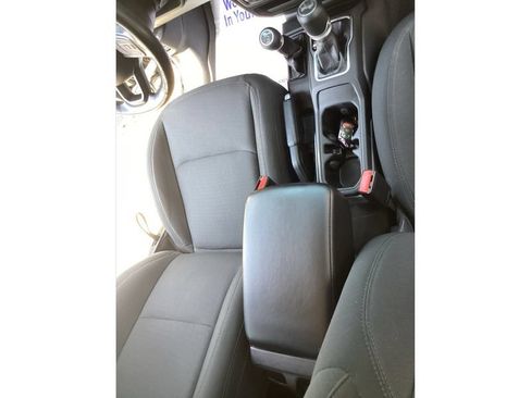 Used 2023 Jeep Wrangler Unlimited Sport AWD/4WD image 11