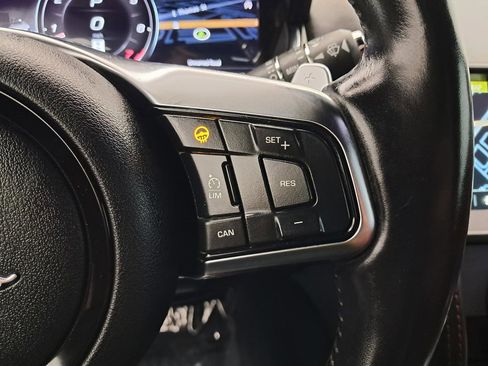 Used 2021 Jaguar F-TYPE Convertible image 24