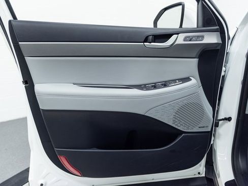 Used 2024 Hyundai Palisade SEL image 11