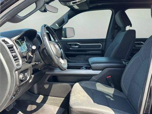 Used 2022 RAM 1500 Big Horn AWD/4WD image 17